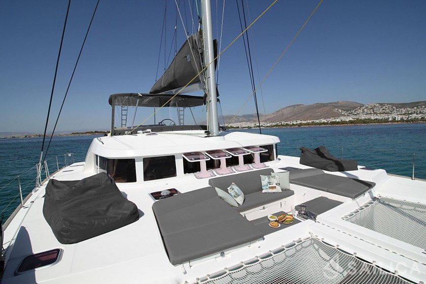 Lagoon 500 - Yacht Charter Sailica