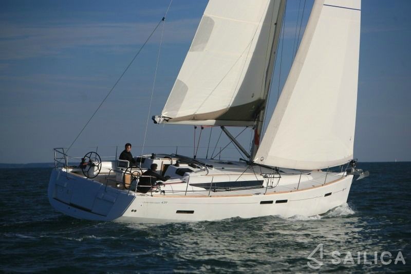 Sun Odyssey 439 - Yacht Charter Sailica