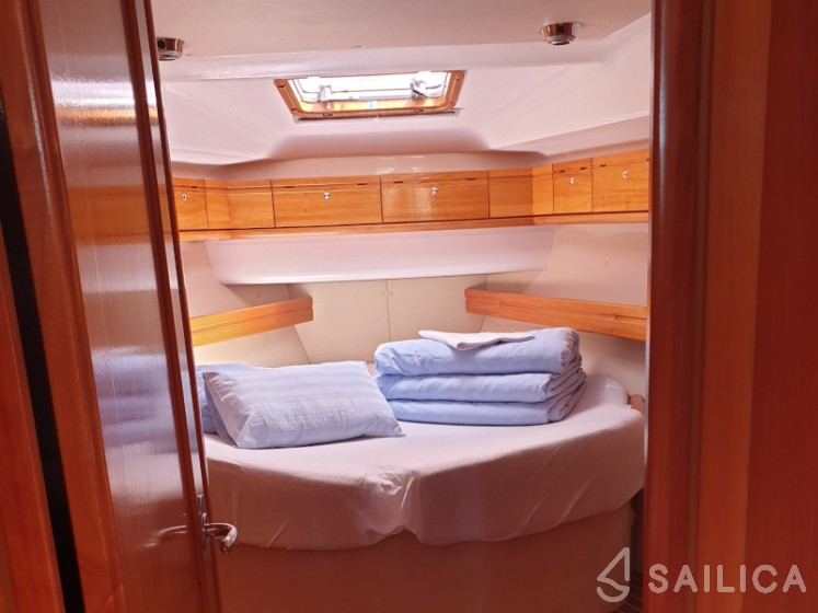 Bavaria 46 Cruiser - Yacht Charter Sailica