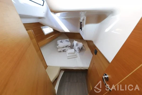 Elan Impression 45.1 - Yacht Charter Sailica