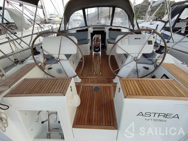 Hanse 458 - Yacht Charter Sailica