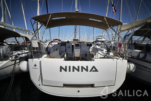 Sun Odyssey 449 - Yacht Charter Sailica