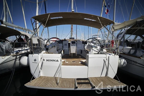 Sun Odyssey 449 - Yacht Charter Sailica