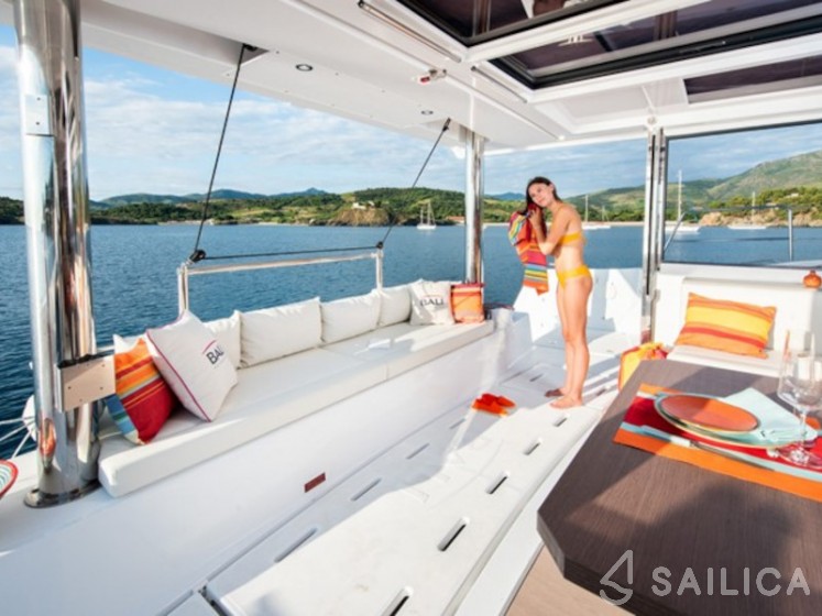 Bali 4.8  - Yacht Charter Sailica