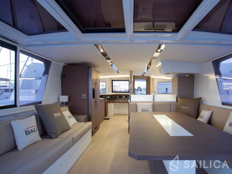 Bali 4.8  - Yacht Charter Sailica