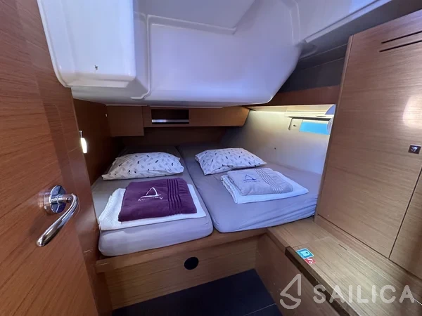 Dufour 430 - Yacht Charter Sailica