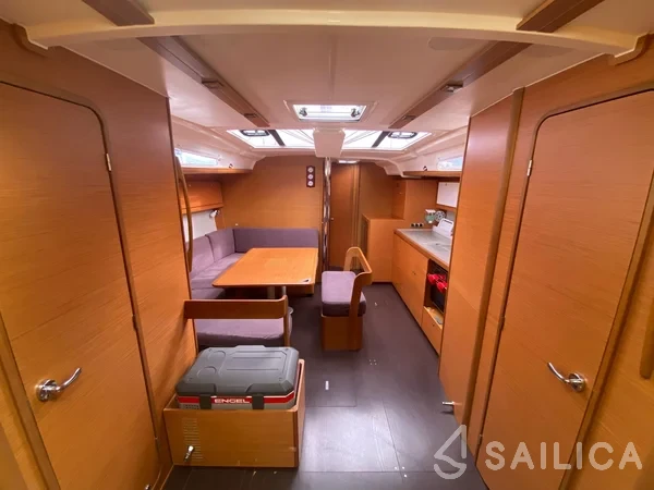 Dufour 430 - Yacht Charter Sailica