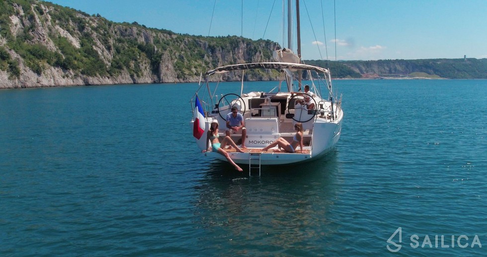 Dufour 512 Grand Large - Yacht Charter Sailica