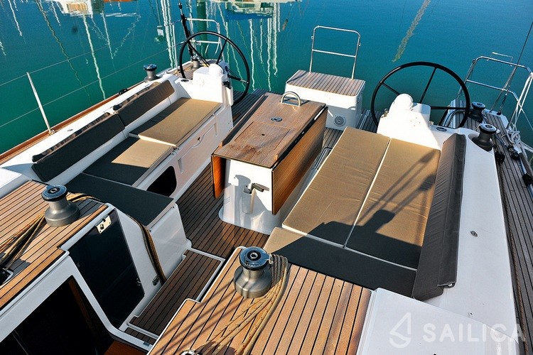 Dufour 512 Grand Large - Yacht Charter Sailica