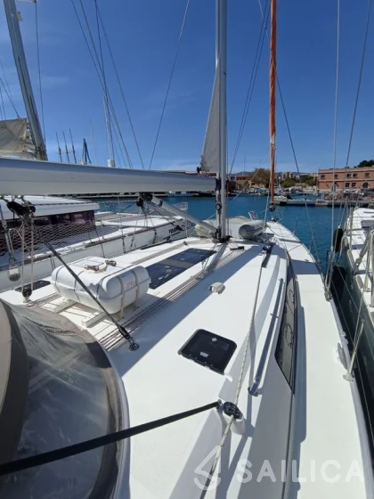 Bavaria 51 Cruiser - Yacht Charter Sailica
