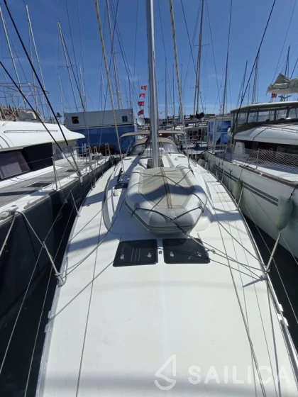Bavaria 51 Cruiser - Yacht Charter Sailica