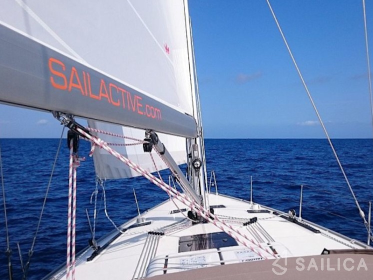 Bavaria 51 Cruiser - Yacht Charter Sailica
