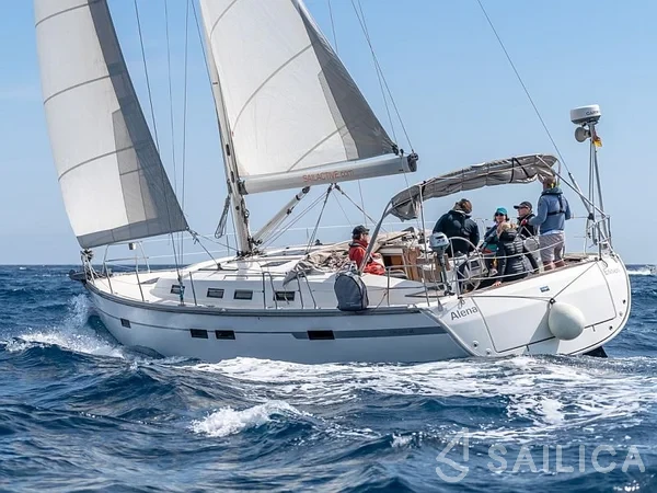 Bavaria 45 Cruiser - Yacht Charter Sailica