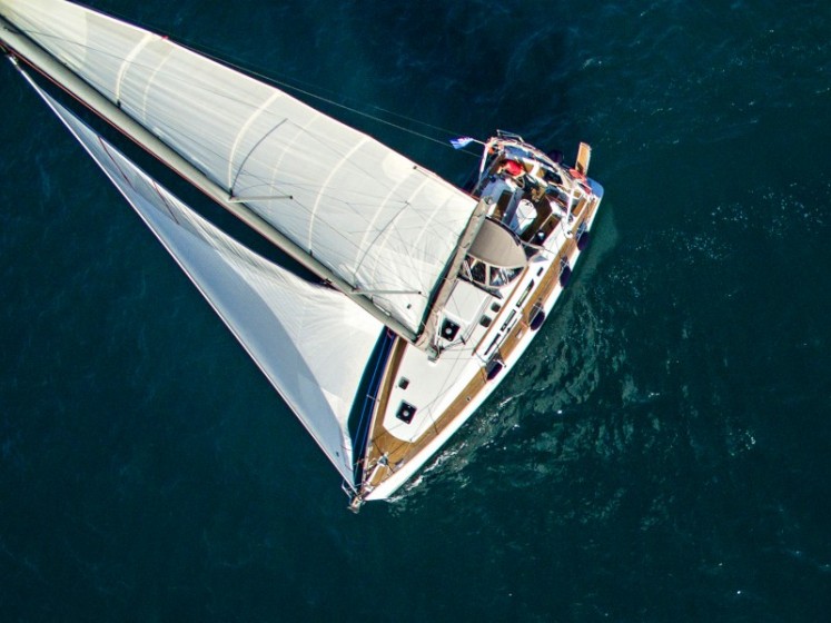 Sun Odyssey 42i - Yacht Charter Sailica