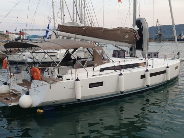 Sun Odyssey 490 - Yacht Charter Sailica