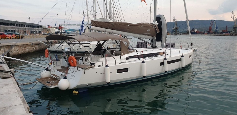 Sun Odyssey 490 - Yacht Charter Sailica