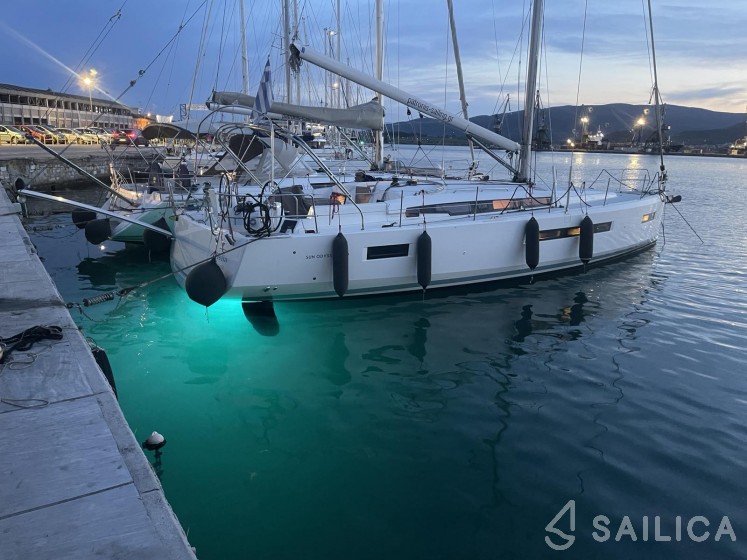 Sun Odyssey 490 - Yacht Charter Sailica