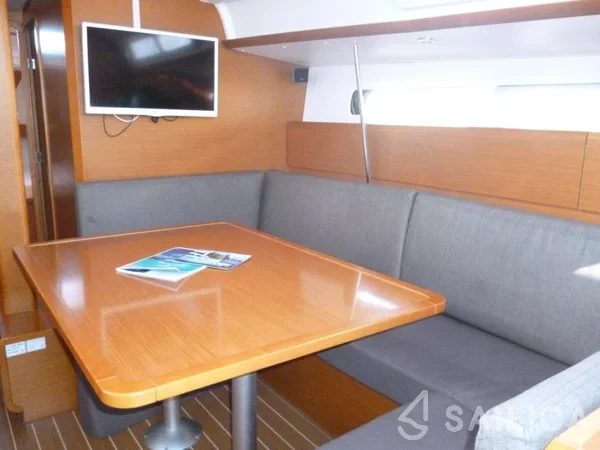 Sun Odyssey 439 - Yacht Charter Sailica