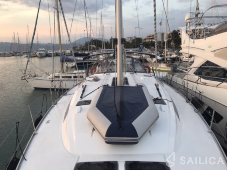 Bavaria 51 Cruiser - Yacht Charter Sailica