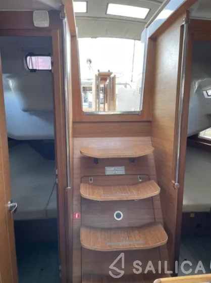 Elan Impression 40.1 - Yacht Charter Sailica
