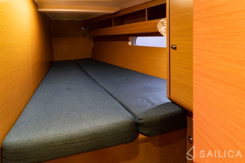 Sun Odyssey 469 - Yacht Charter Sailica