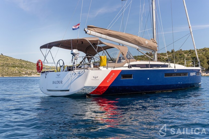 Sun Odyssey 490 - Yacht Charter Sailica