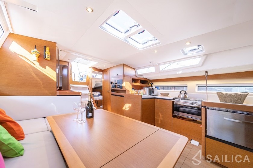 Sun Odyssey 490 - Yacht Charter Sailica