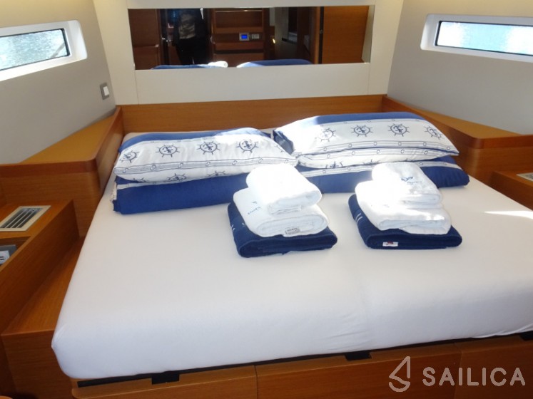Sun Odyssey 490 - Yacht Charter Sailica