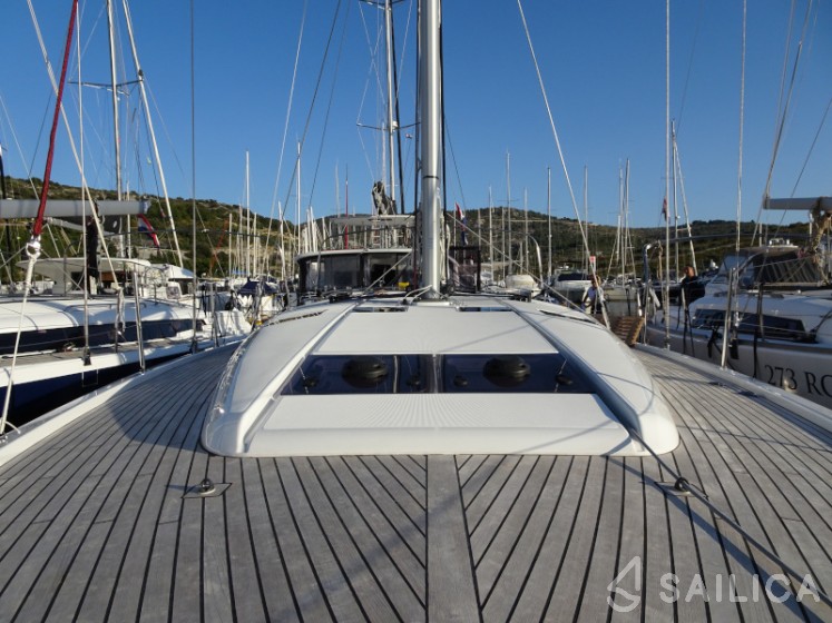 Sun Odyssey 490 - Yacht Charter Sailica