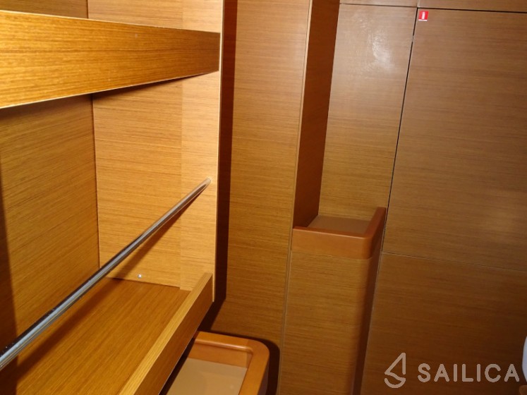 Sun Odyssey 490 - Yacht Charter Sailica