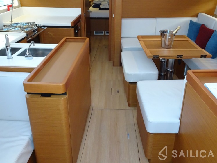 Sun Odyssey 490 - Yacht Charter Sailica