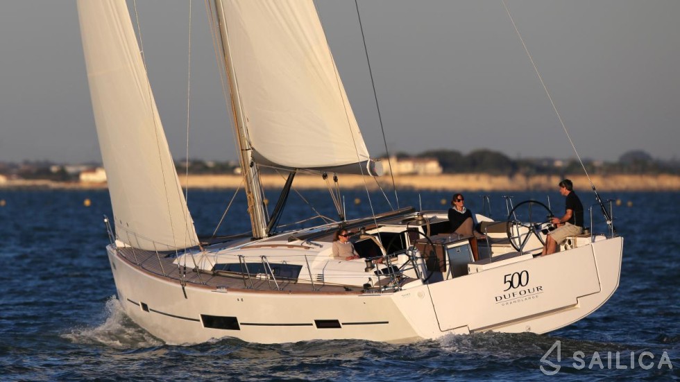 Dufour 500 GL - Yacht Charter Sailica
