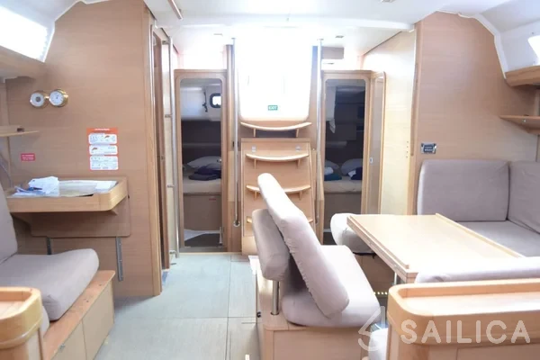 Dufour 500 GL - Yacht Charter Sailica