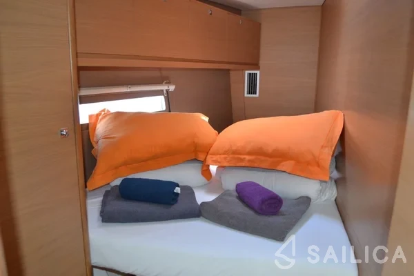 Dufour 500 GL - Yacht Charter Sailica