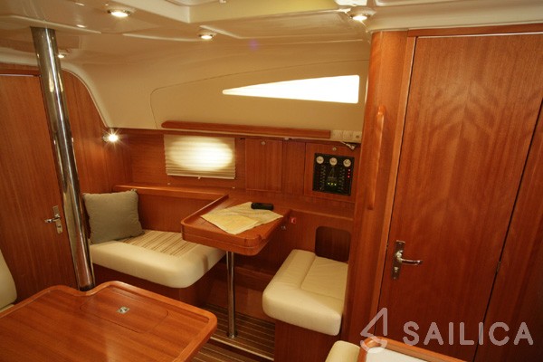 Elan 344 Impression - Yacht Charter Sailica