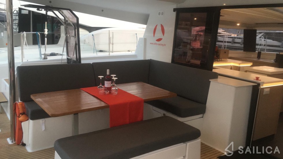 Saona 47 - Yacht Charter Sailica