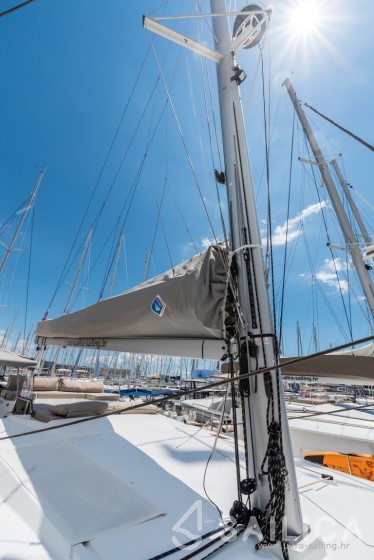 Saona 47 - Yacht Charter Sailica