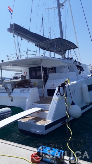 Saona 47 - Yacht Charter Sailica