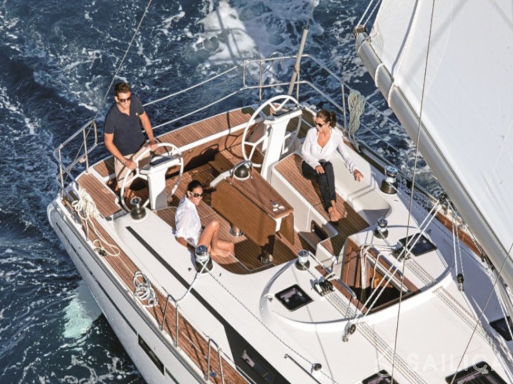 Bavaria 46 Cruiser - Yacht Charter Sailica