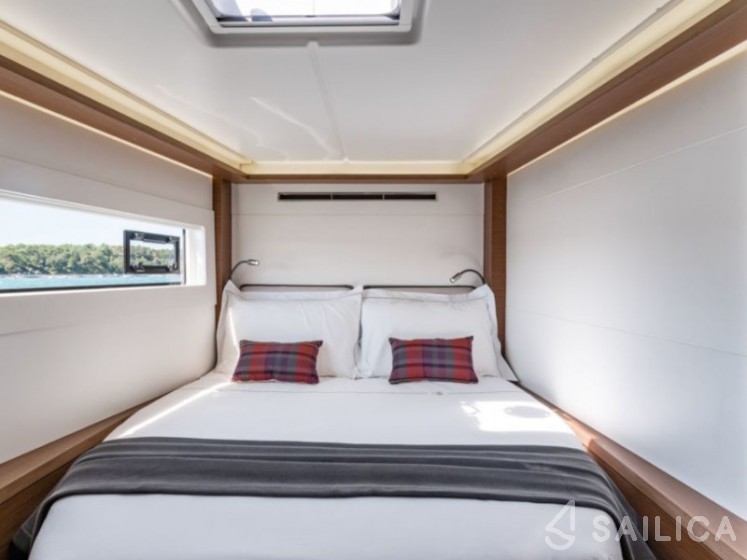 Lagoon 46  - Yacht Charter Sailica