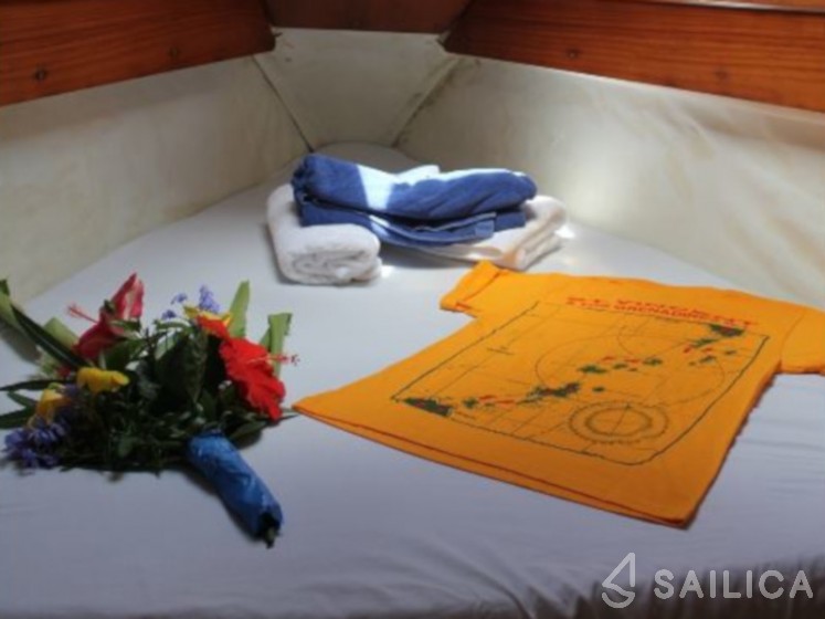 Sun Odyssey 34 - Yacht Charter Sailica