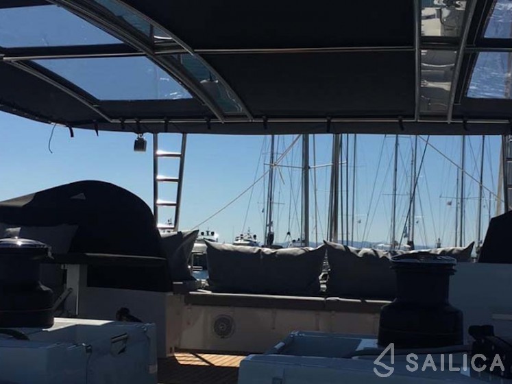 Lagoon 620 - Yacht Charter Sailica