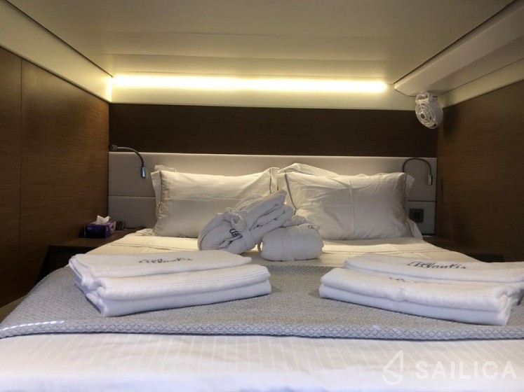 Lagoon 620 - Yacht Charter Sailica