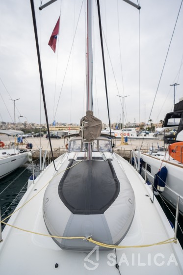 Sun Odyssey 410 - Yacht Charter Sailica