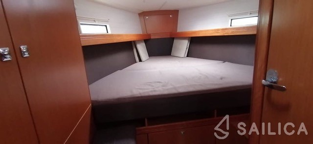 Bavaria 41 Cruiser - Yacht Charter Sailica