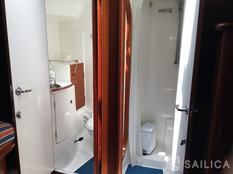 Beneteau 50 - Yacht Charter Sailica