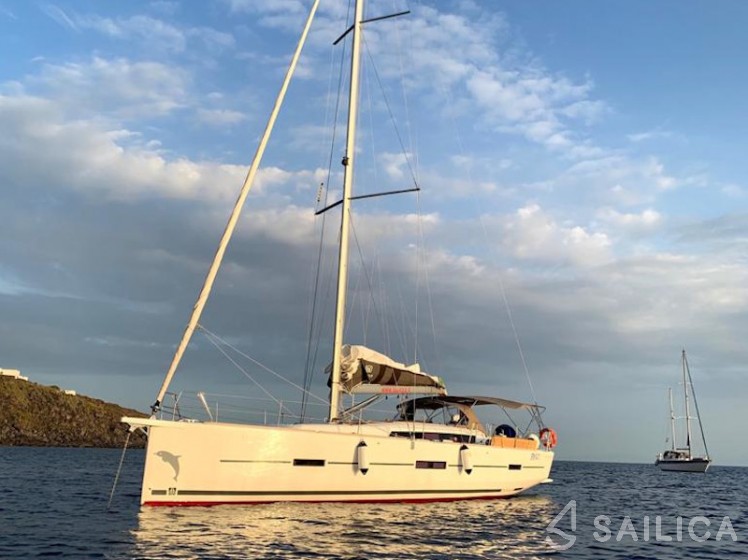 Dufour 460 GL - Yacht Charter Sailica