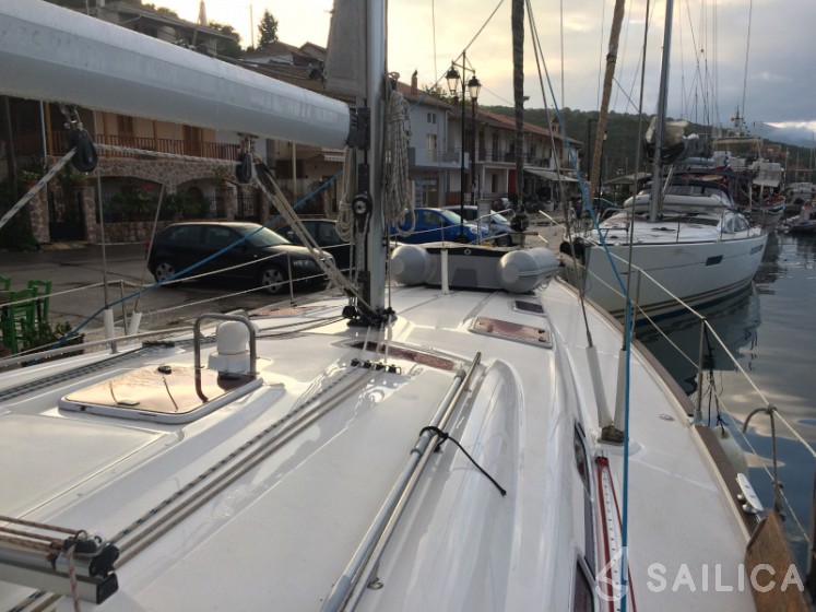 Bavaria 50 Cruiser - Yacht Charter Sailica