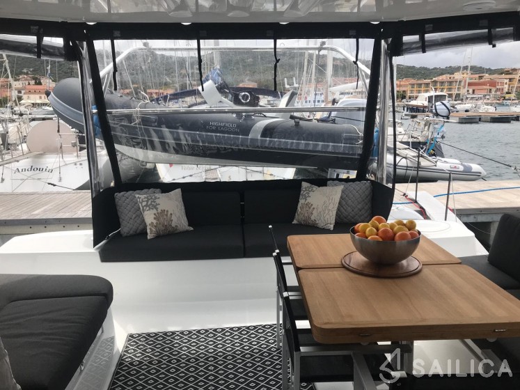 Lagoon 50 - Yacht Charter Sailica