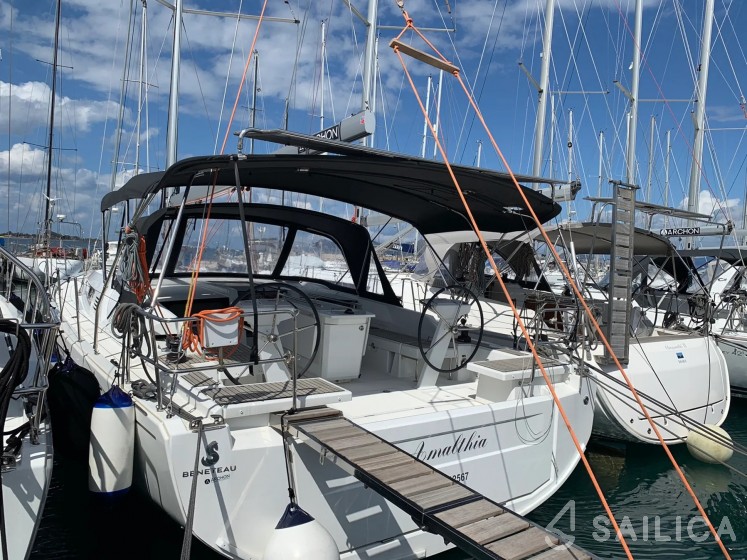 Oceanis 46.1 - Yacht Charter Sailica